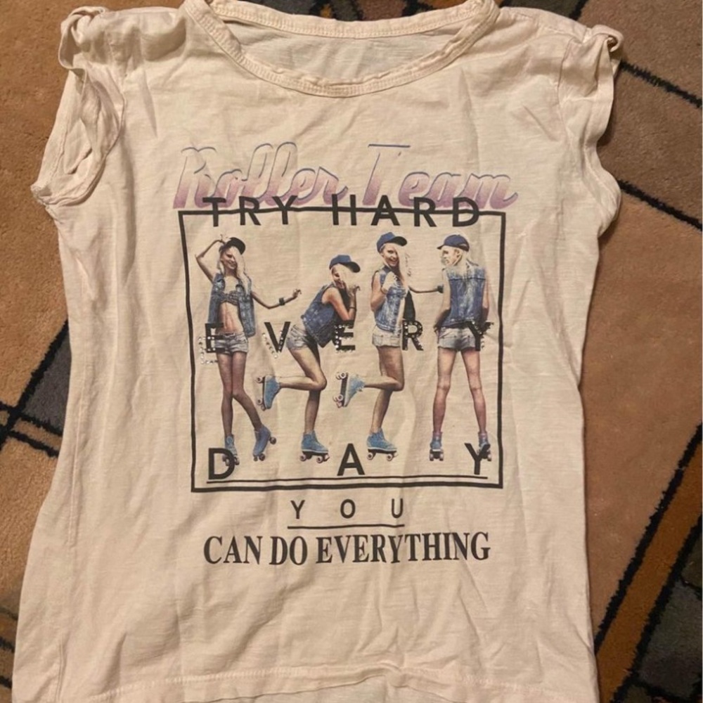 Women’s T-shirt